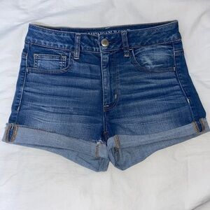 Women’s American Eagle hi-rise‎ shortie AOE super stretch Jean shorts Sz 6